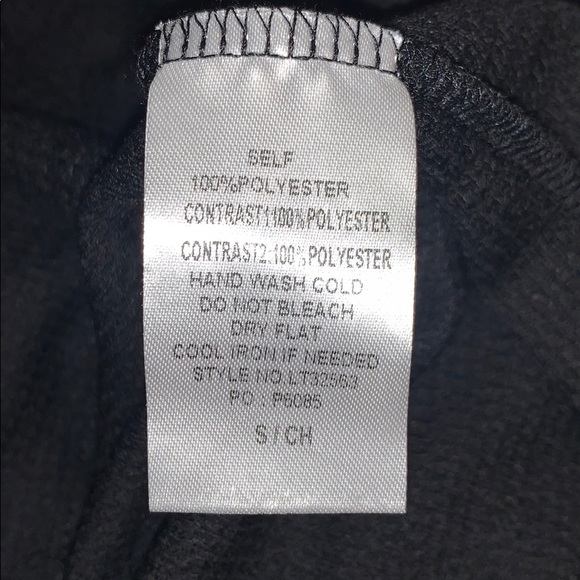 Main Strip Plaid Contrast Top - Picture 6 of 6